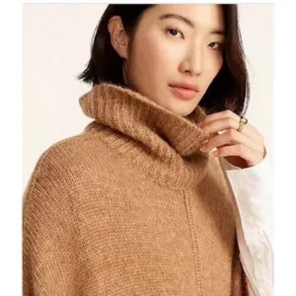 J. Crew Relaxed Turtleneck Poncho M/L Oversized Camel Sweater Alpaca Merino Wool - Picture 3 of 15
